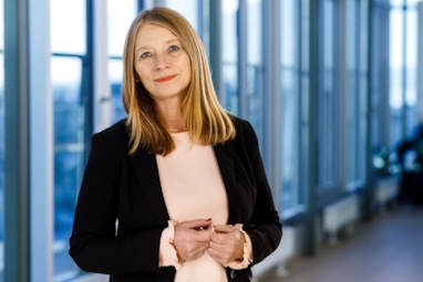 Gry Nerg&aring;rd, direkt&oslash;r antisvindel i Finans Norge. Foto.